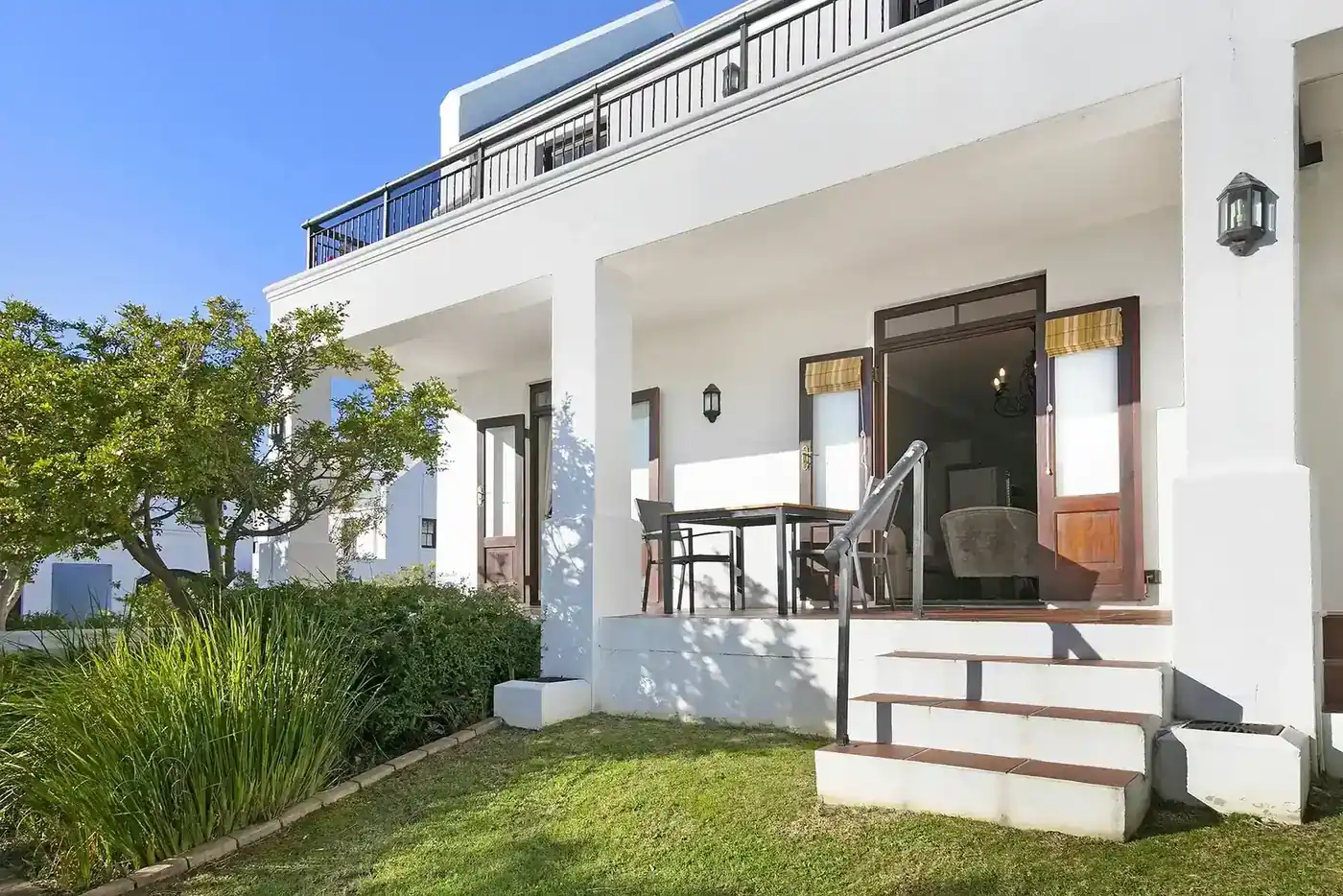 Lodge 30 exterior — 1-bedroom self-catering lodge at De Zalze Winelands Golf Estate, Stellenbosch