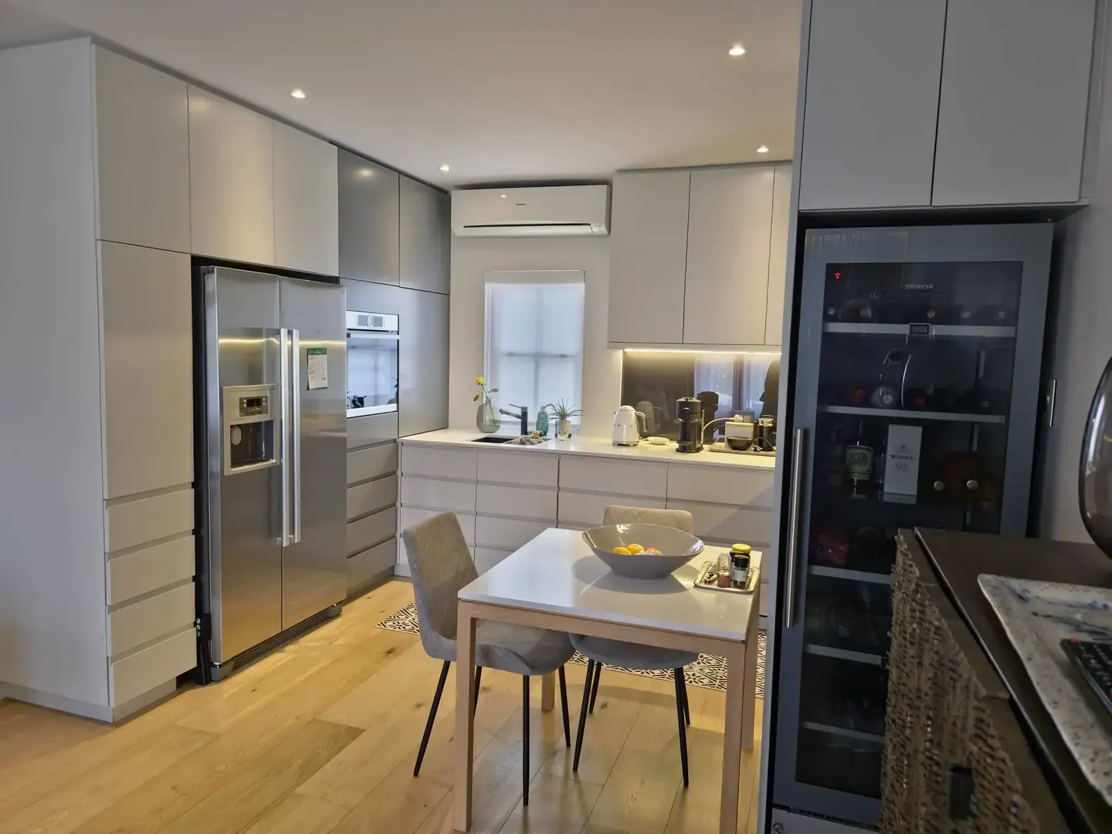 Lodge 34 kitchen counter with oven, microwave and coffee facilities
