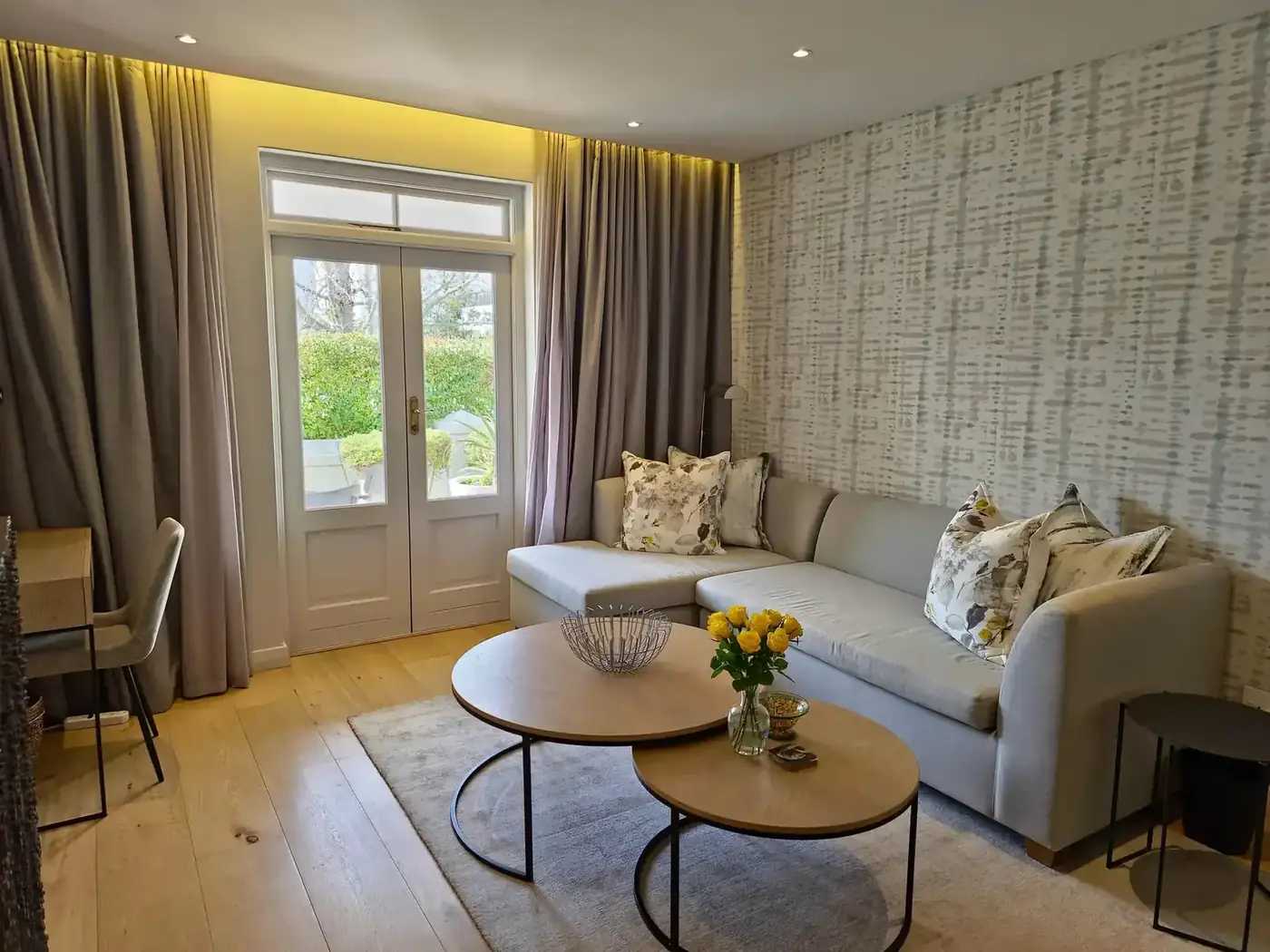 Lodge 34 sitting room
