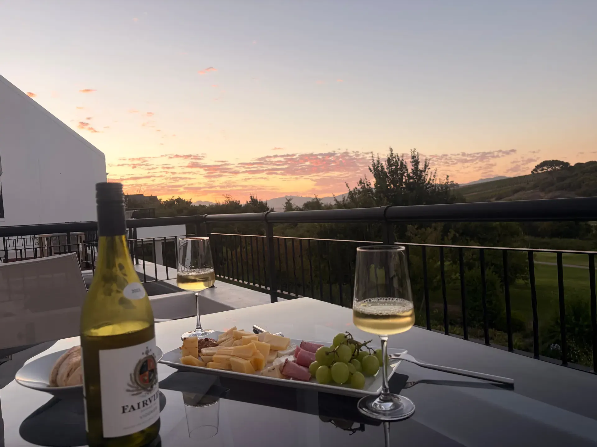 Lodge 8 exterior — 1-bedroom self-catering lodge at De Zalze Winelands Golf Estate, Stellenbosch